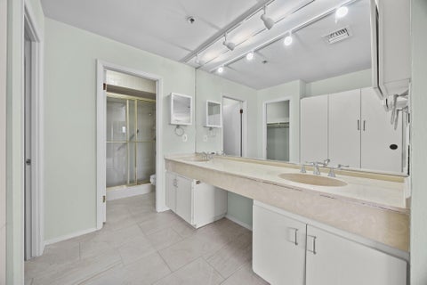 Tiny photo for 40 N Interstate 35 Highway #8C4, Austin, TX 78701 (MLS # 7908084)