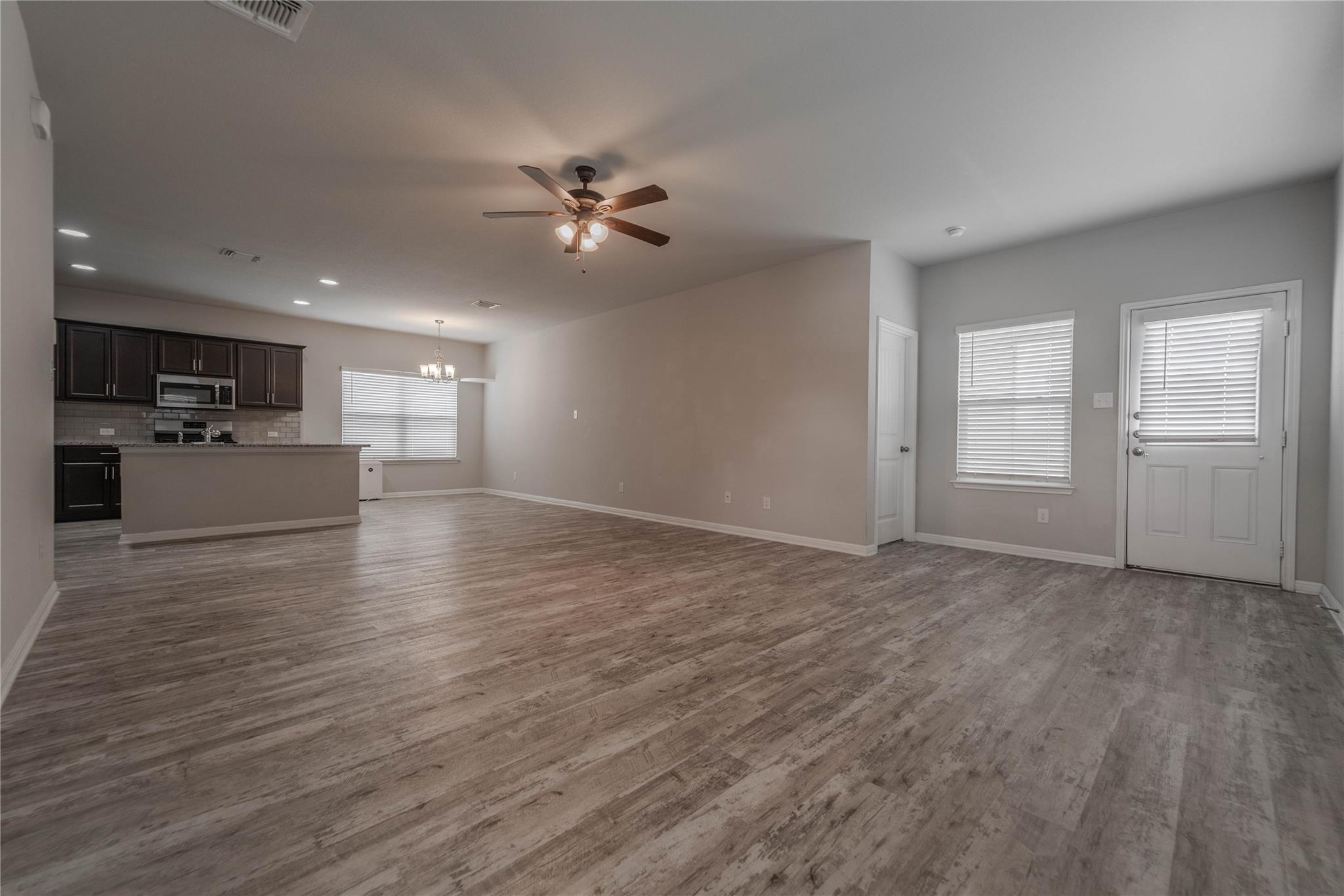 18427 Stevie Ray DR