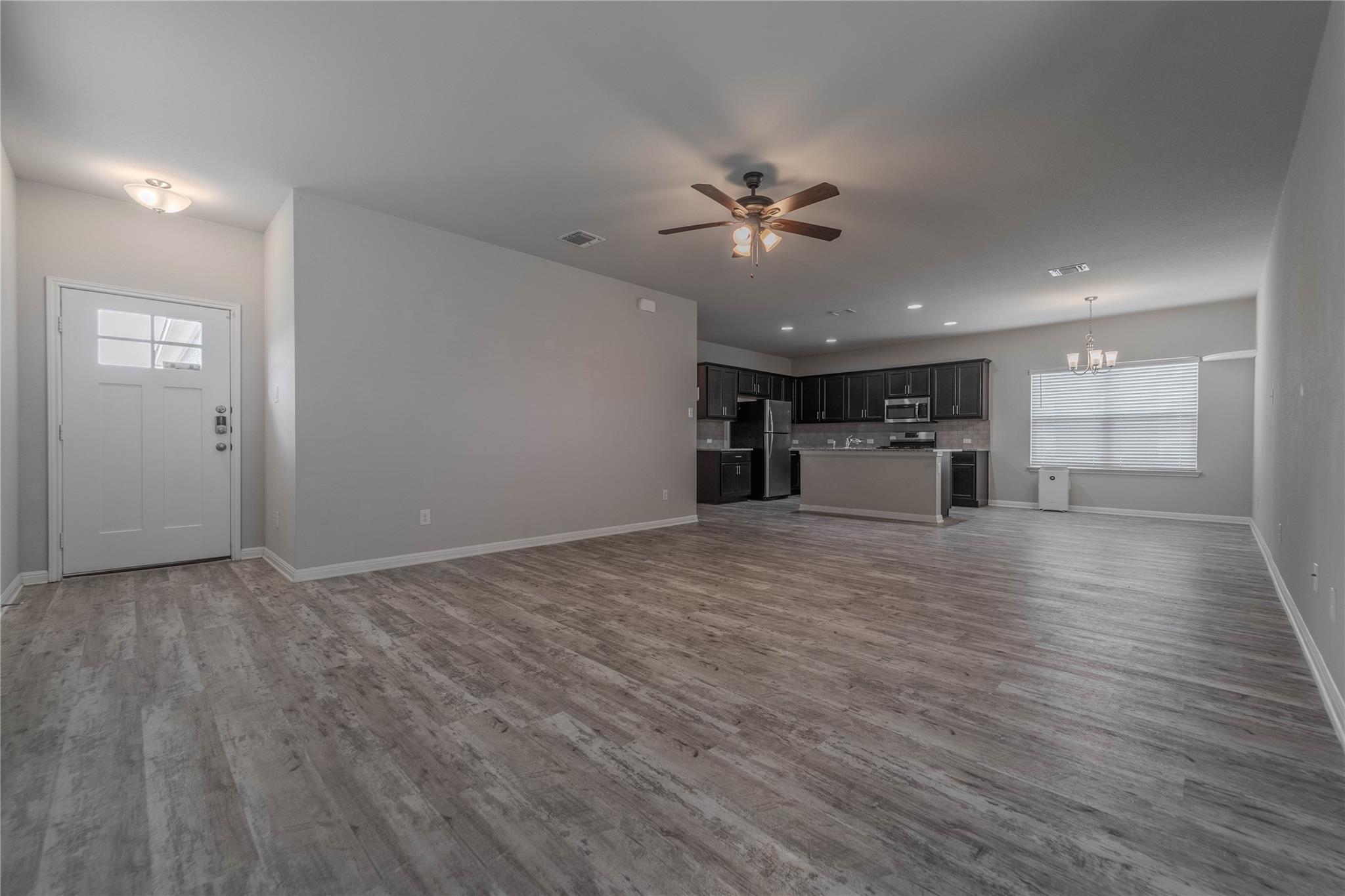 18427 Stevie Ray DR