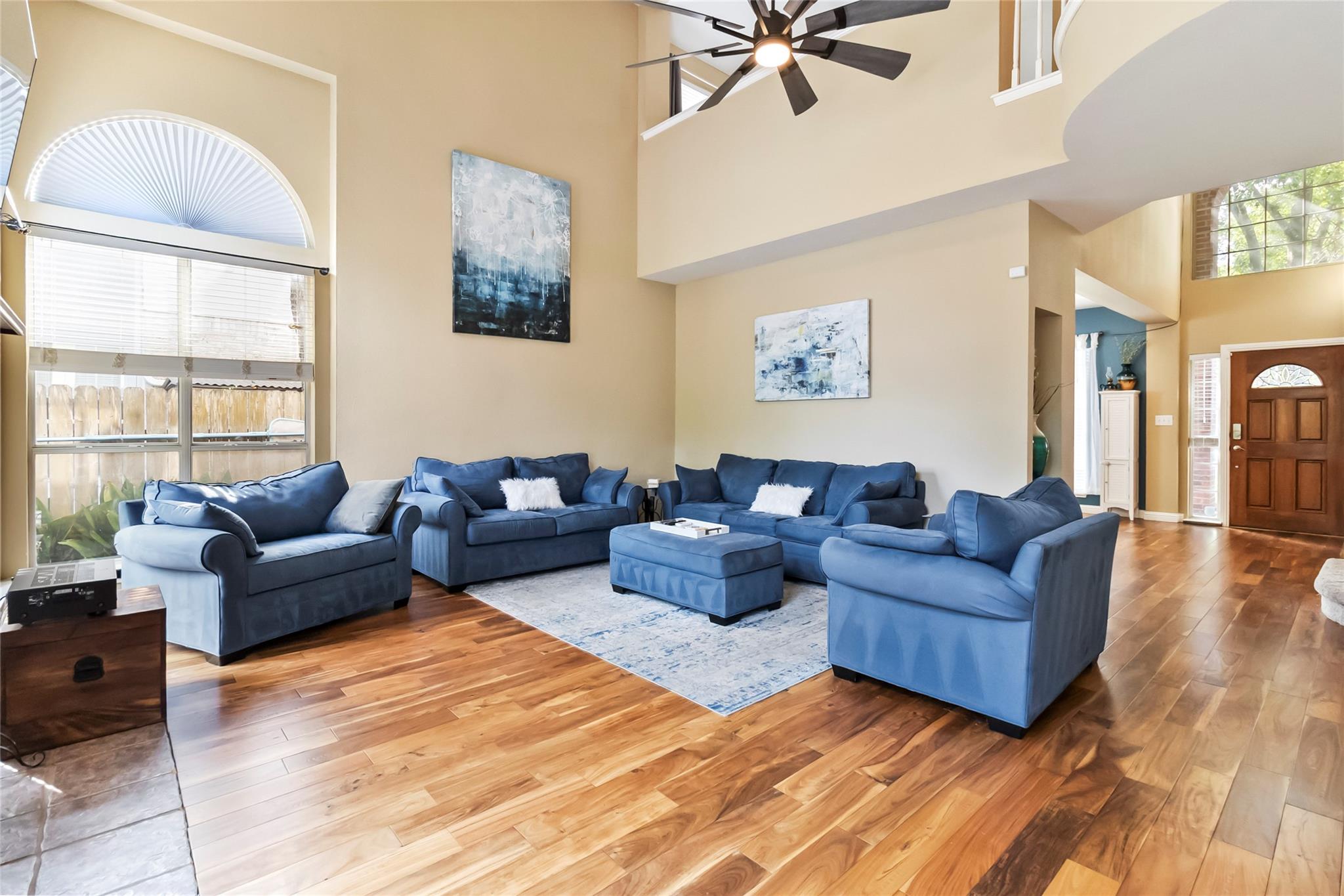 4072 Honey Bear LOOP