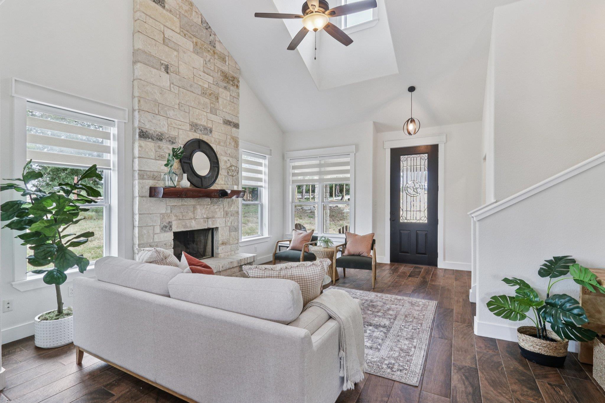 10602 Creekwood CIR