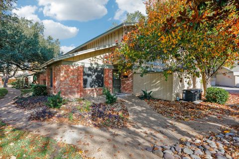 Photo of 9507 Quail Village LN, Austin, TX 78758 (MLS # 1556891)