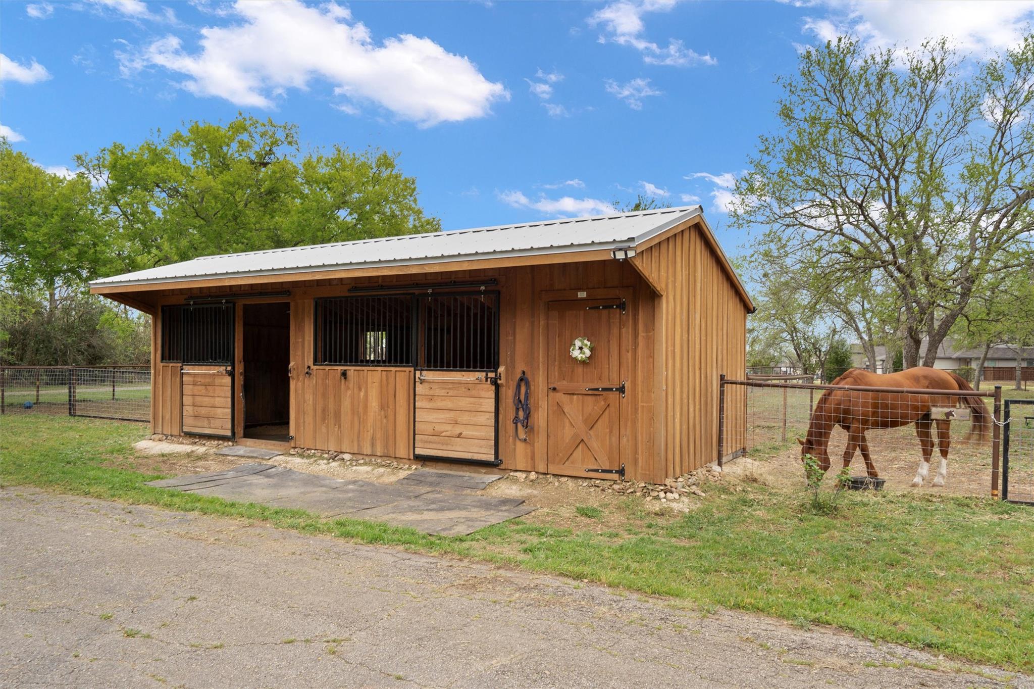 128 Pecan Vista LN