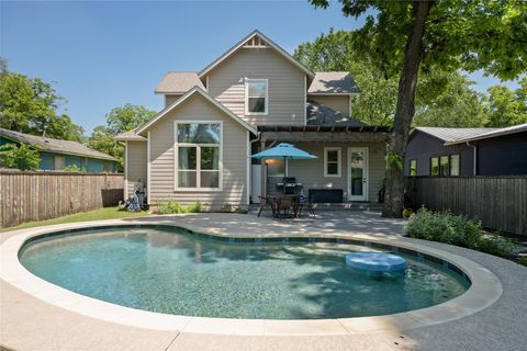 1002 Linden ST Austin TX 78702