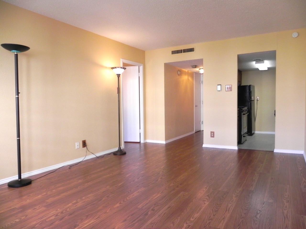 1800 Lavaca ST A-516