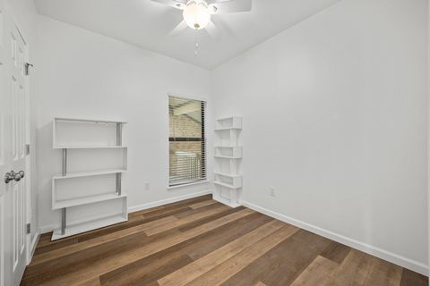 Tiny photo for 6501 Columbia Oaks CT #D8, Austin, TX 78759 (MLS # 5105471)