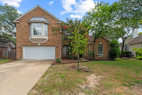 Photo of 8605 Axis DR, Austin, TX 78749 (MLS # 1997915)