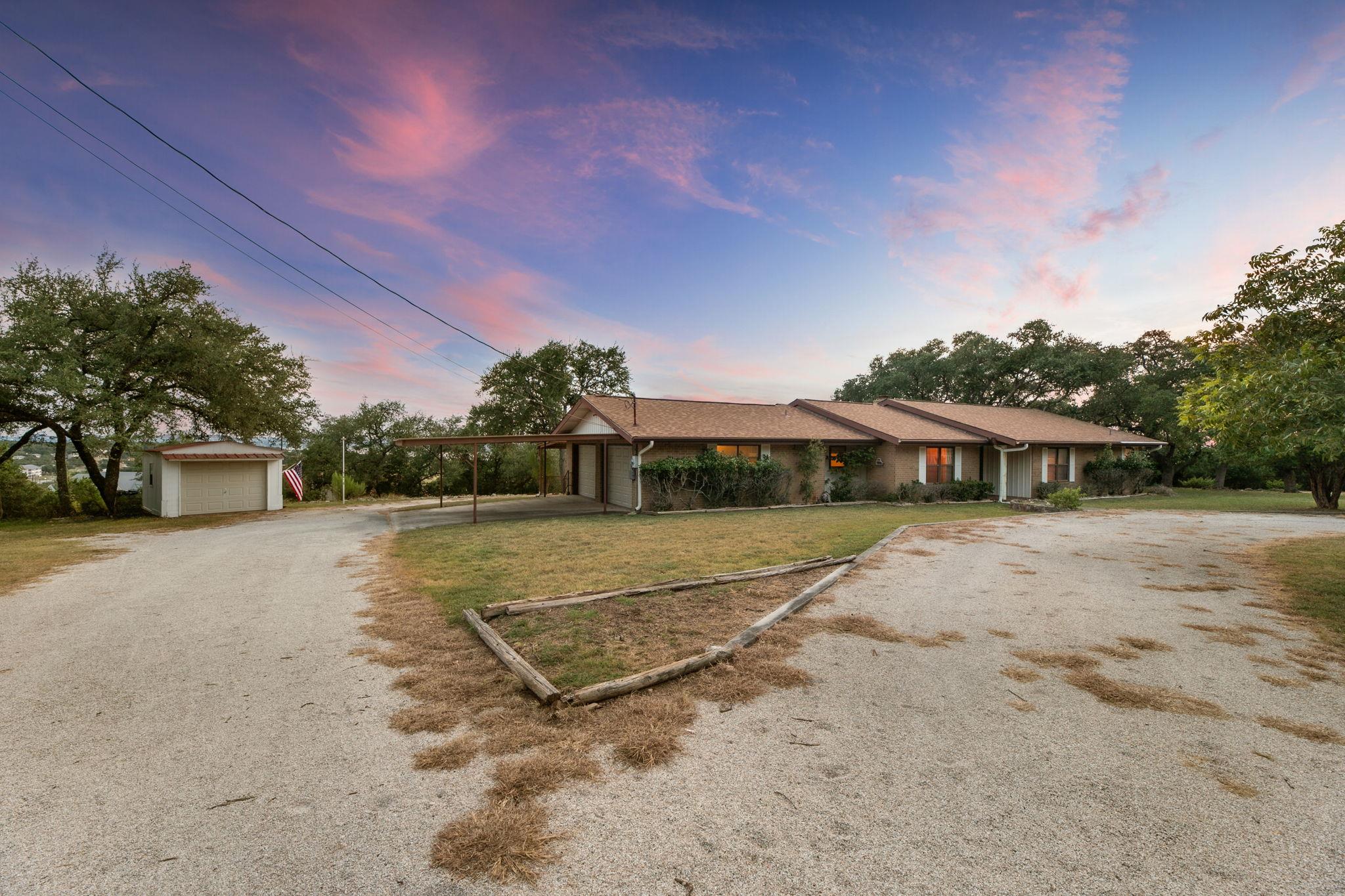 1156 Crossbow DR