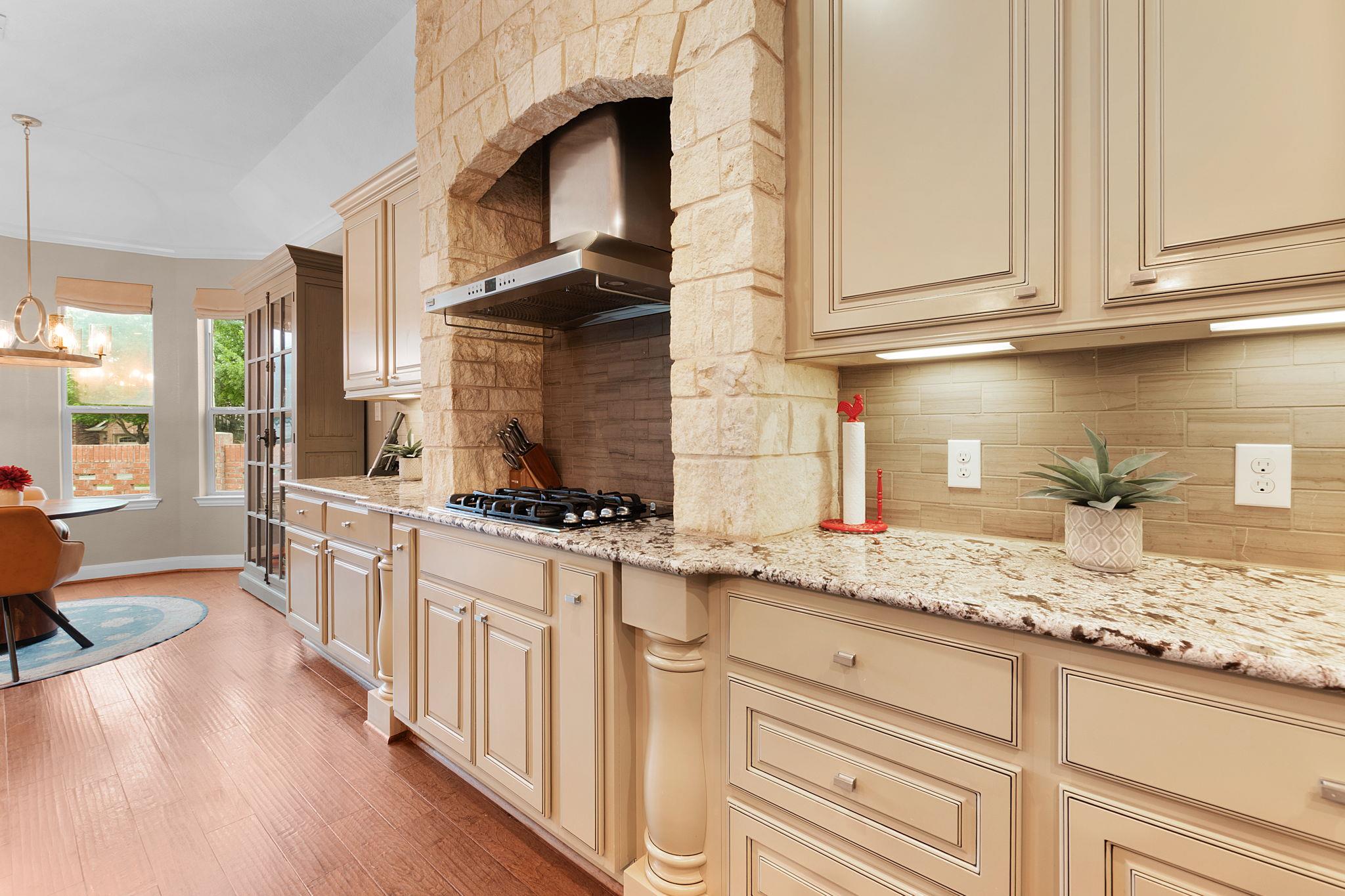 4507 Monterosa LN