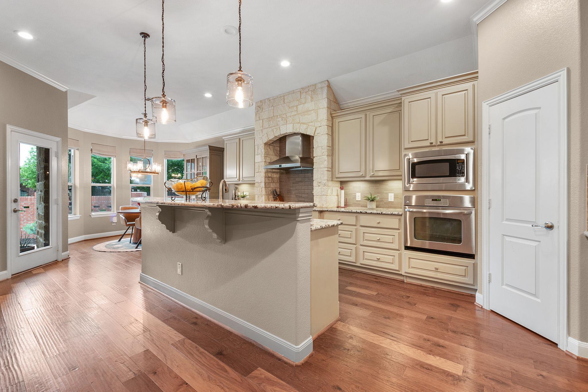4507 Monterosa LN