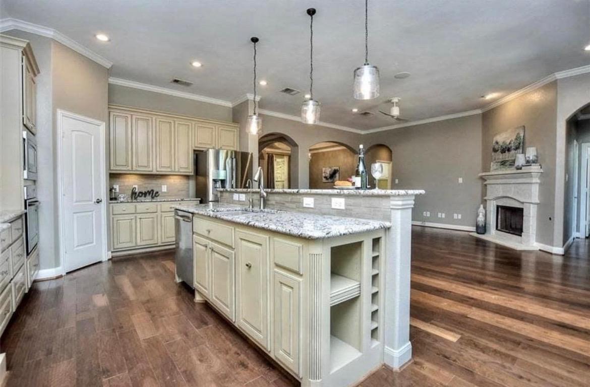 4507 Monterosa LN