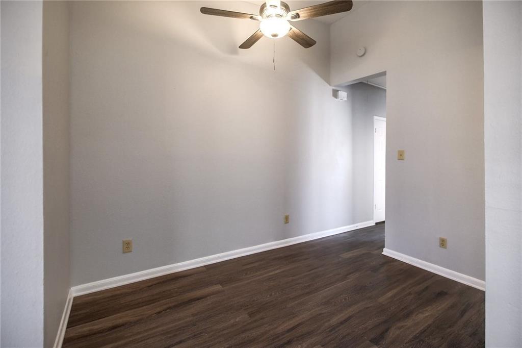 2529 Rio Grande ST 93