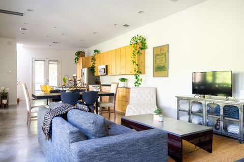 Tiny photo for 1302 S 5th ST #B, Austin, TX 78704 (MLS # 9255281)