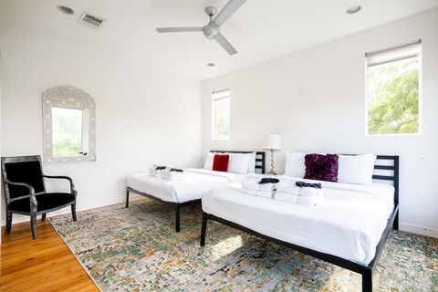 Tiny photo for 1302 S 5th ST #B, Austin, TX 78704 (MLS # 9255281)