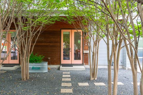 Tiny photo for 1302 S 5th ST #B, Austin, TX 78704 (MLS # 9255281)