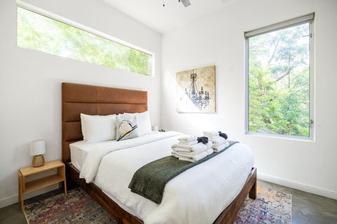 Tiny photo for 1302 S 5th ST #B, Austin, TX 78704 (MLS # 9255281)