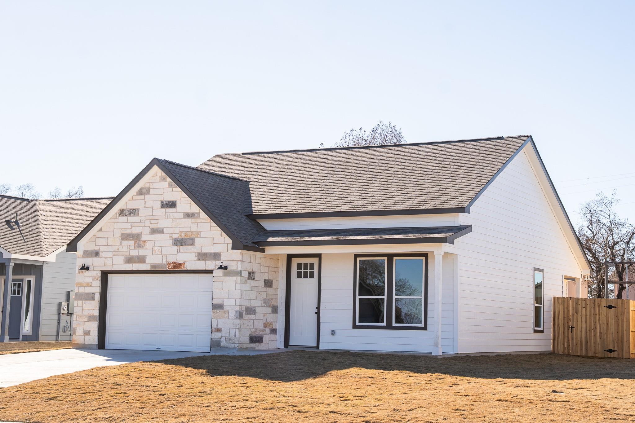313 String Prairie WAY
