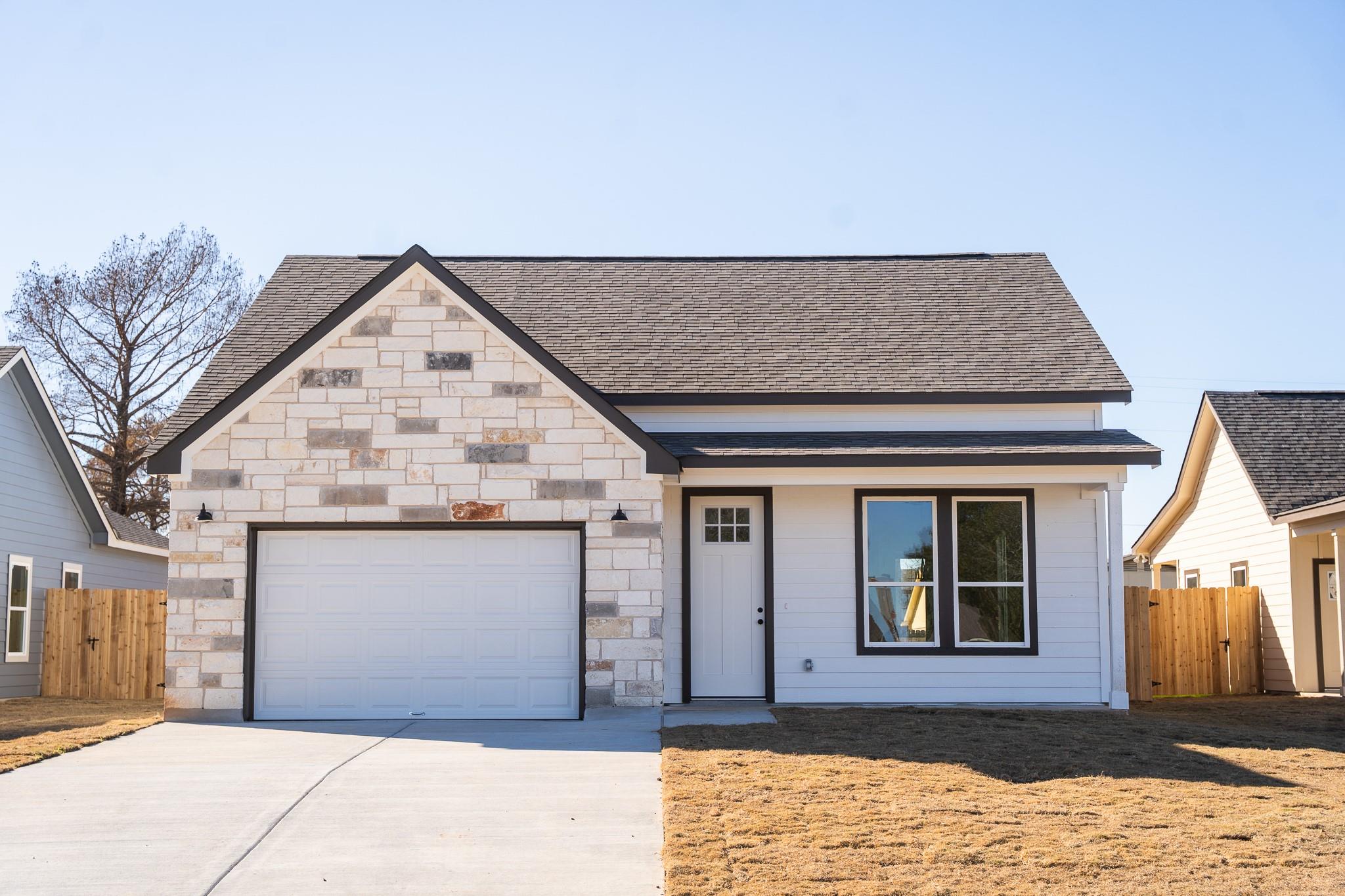 313 String Prairie WAY