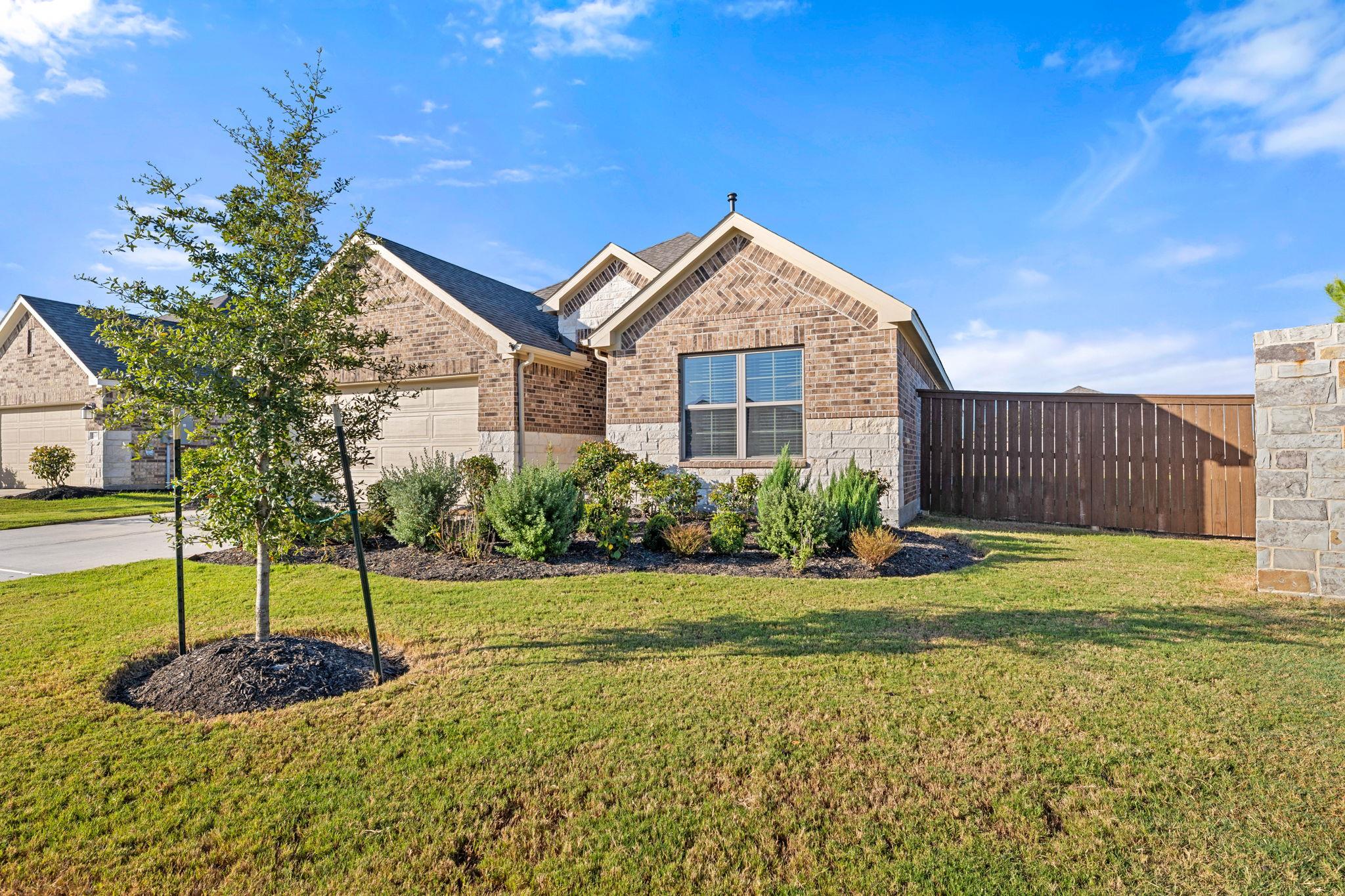 7643 Tramontana LN