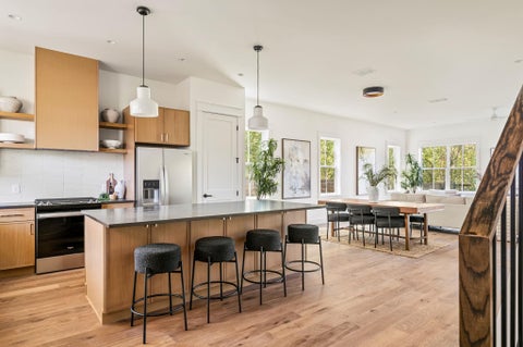 Tiny photo for 300 W Mockingbird LN #2, Austin, TX 78745 (MLS # 5890930)