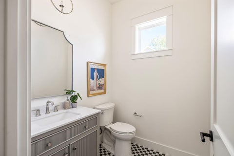 Tiny photo for 300 W Mockingbird LN #2, Austin, TX 78745 (MLS # 5890930)