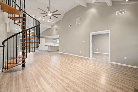 400 S Guadalupe Granger TX 76530