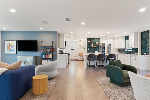 Tiny photo for 1812 Ohlen RD, Austin, TX 78757 (MLS # 6305021)