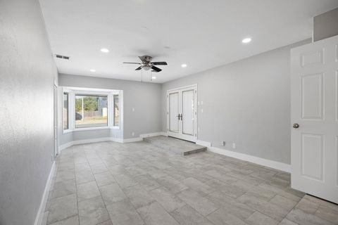 Tiny photo for 7321 Shadywood DR, Austin, TX 78745 (MLS # 5349097)