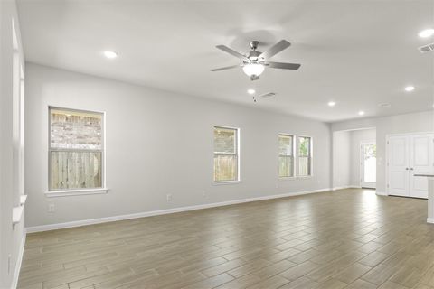 Tiny photo for 18309 Emu LN, Manor, TX 78653 (MLS # 8941355)