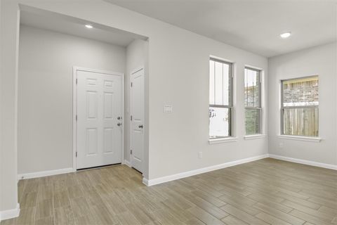 Tiny photo for 18309 Emu LN, Manor, TX 78653 (MLS # 8941355)