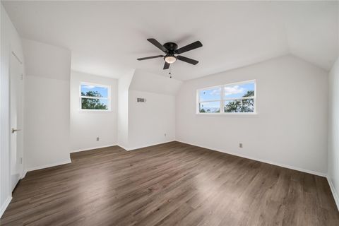 Tiny photo for 5202 Woodmoor DR, Austin, TX 78721 (MLS # 5719757)