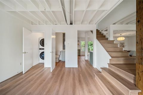 Tiny photo for 5202 Woodmoor DR, Austin, TX 78721 (MLS # 5719757)