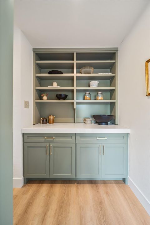 Tiny photo for 5202 Woodmoor DR, Austin, TX 78721 (MLS # 5719757)