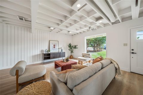 Tiny photo for 5202 Woodmoor DR, Austin, TX 78721 (MLS # 5719757)