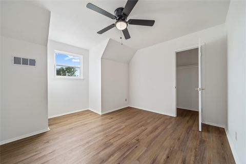 Tiny photo for 5202 Woodmoor DR, Austin, TX 78721 (MLS # 5719757)