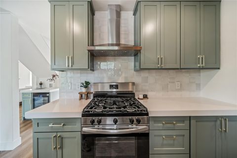 Tiny photo for 5202 Woodmoor DR, Austin, TX 78721 (MLS # 5719757)