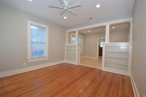 Tiny photo for 7602 Blessing Ave, Austin, TX 78752 (MLS # 3589474)