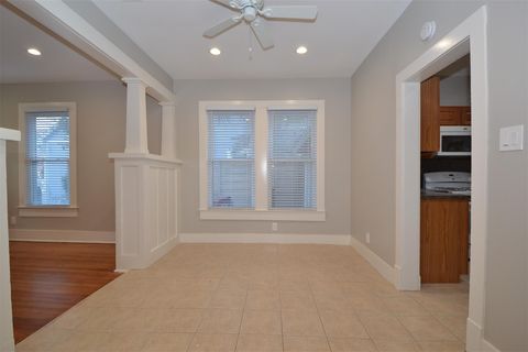 Tiny photo for 7602 Blessing Ave, Austin, TX 78752 (MLS # 3589474)