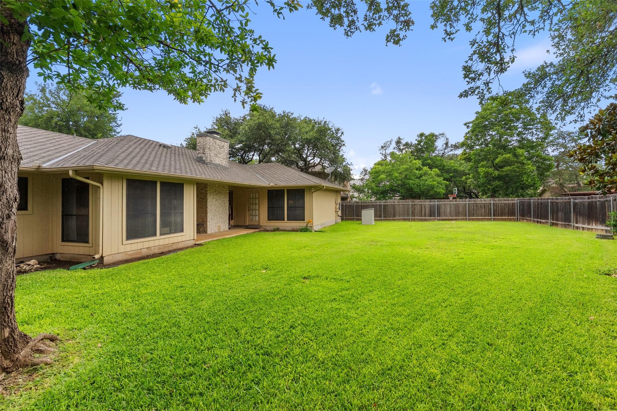 1409 Thaddeus CV