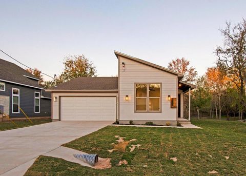 346 Nene LN Bastrop TX 78602