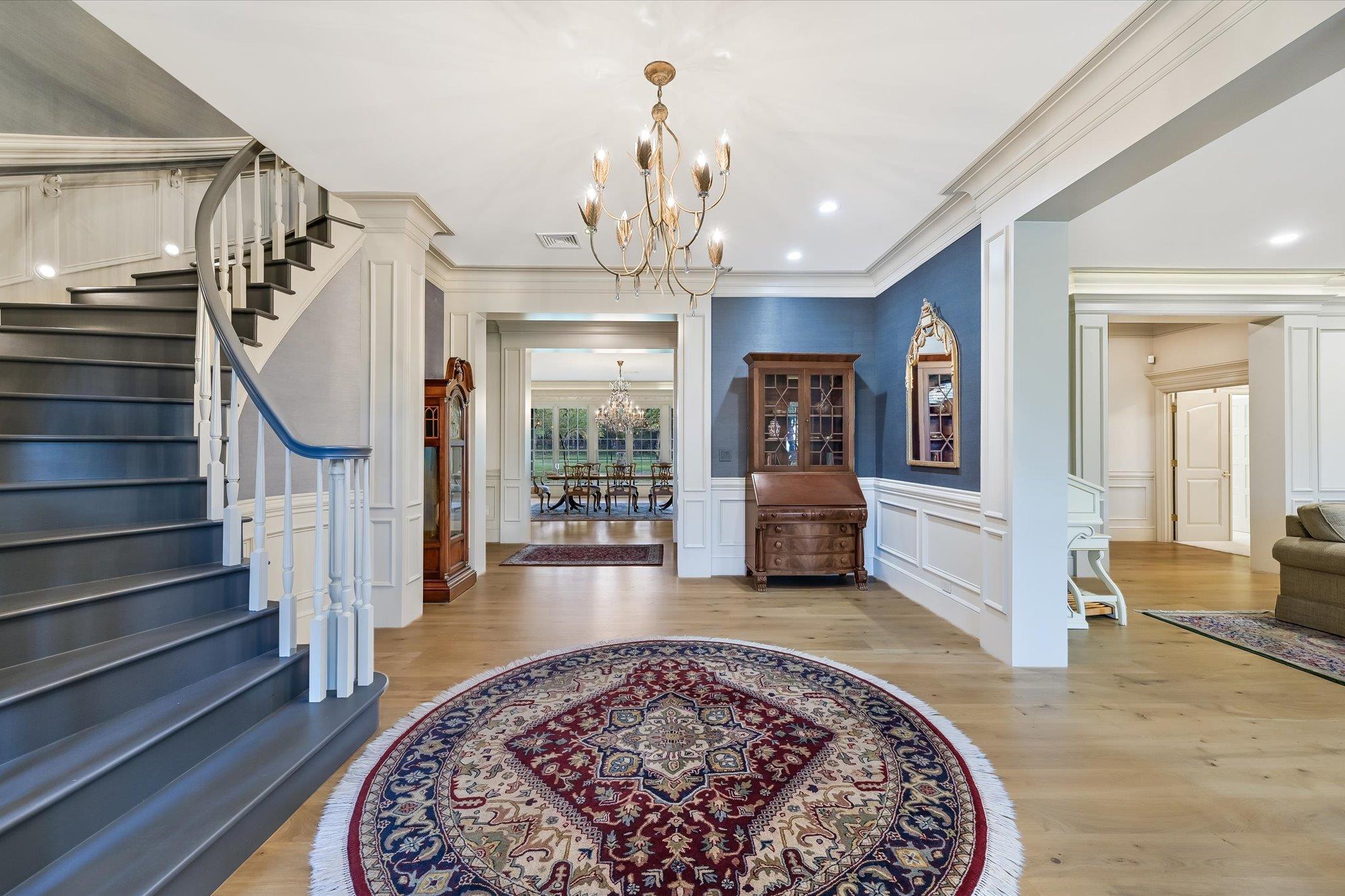 601 Southriver