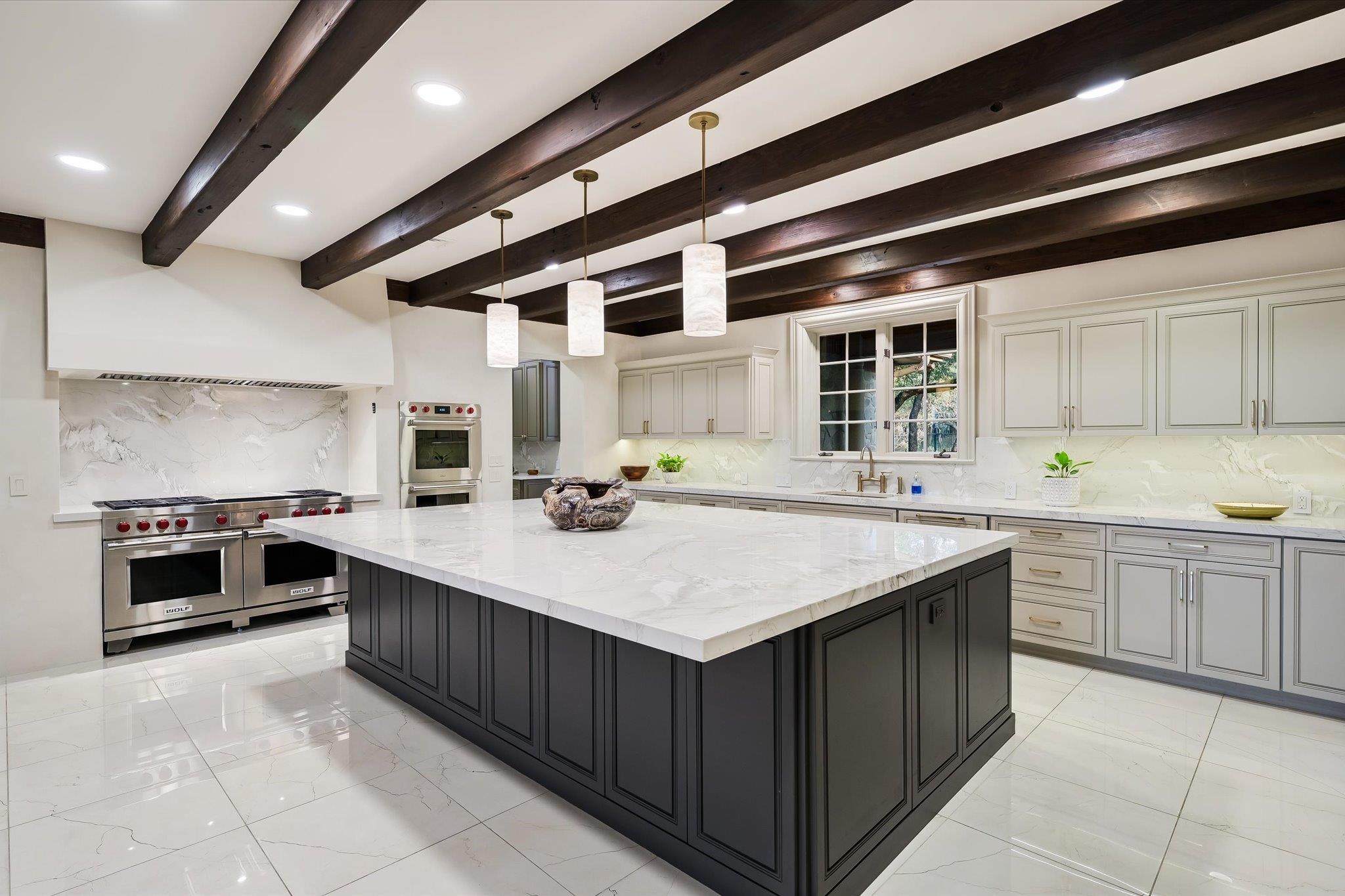 601 Southriver