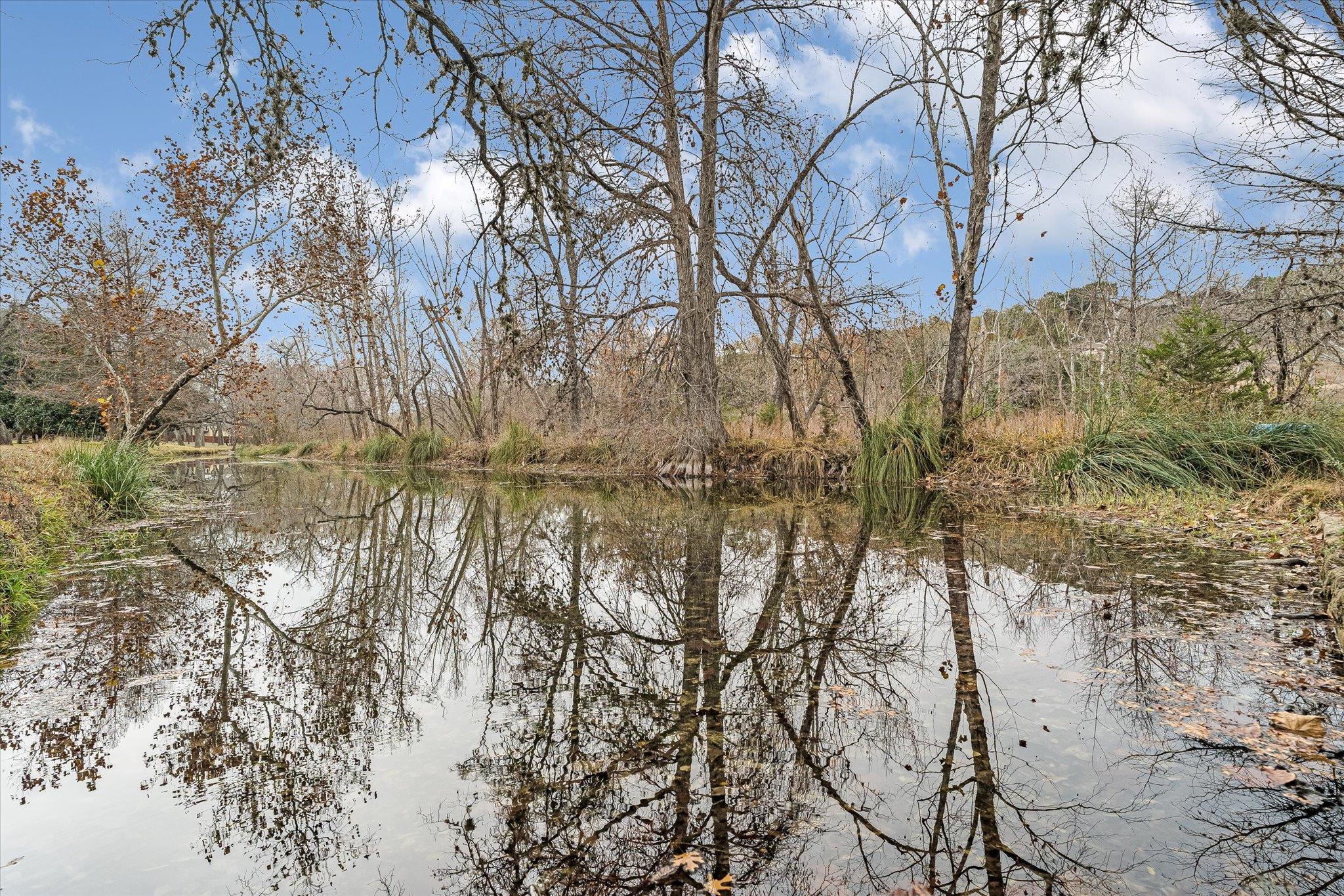 700 Cypress Creek LN