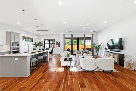 Tiny photo for 3102 Hunt TRL, Austin, TX 78757 (MLS # 7719916)