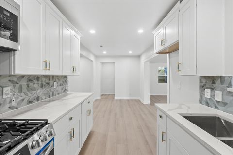 Tiny photo for 106 east lola DR, Austin, TX 78753 (MLS # 9100413)