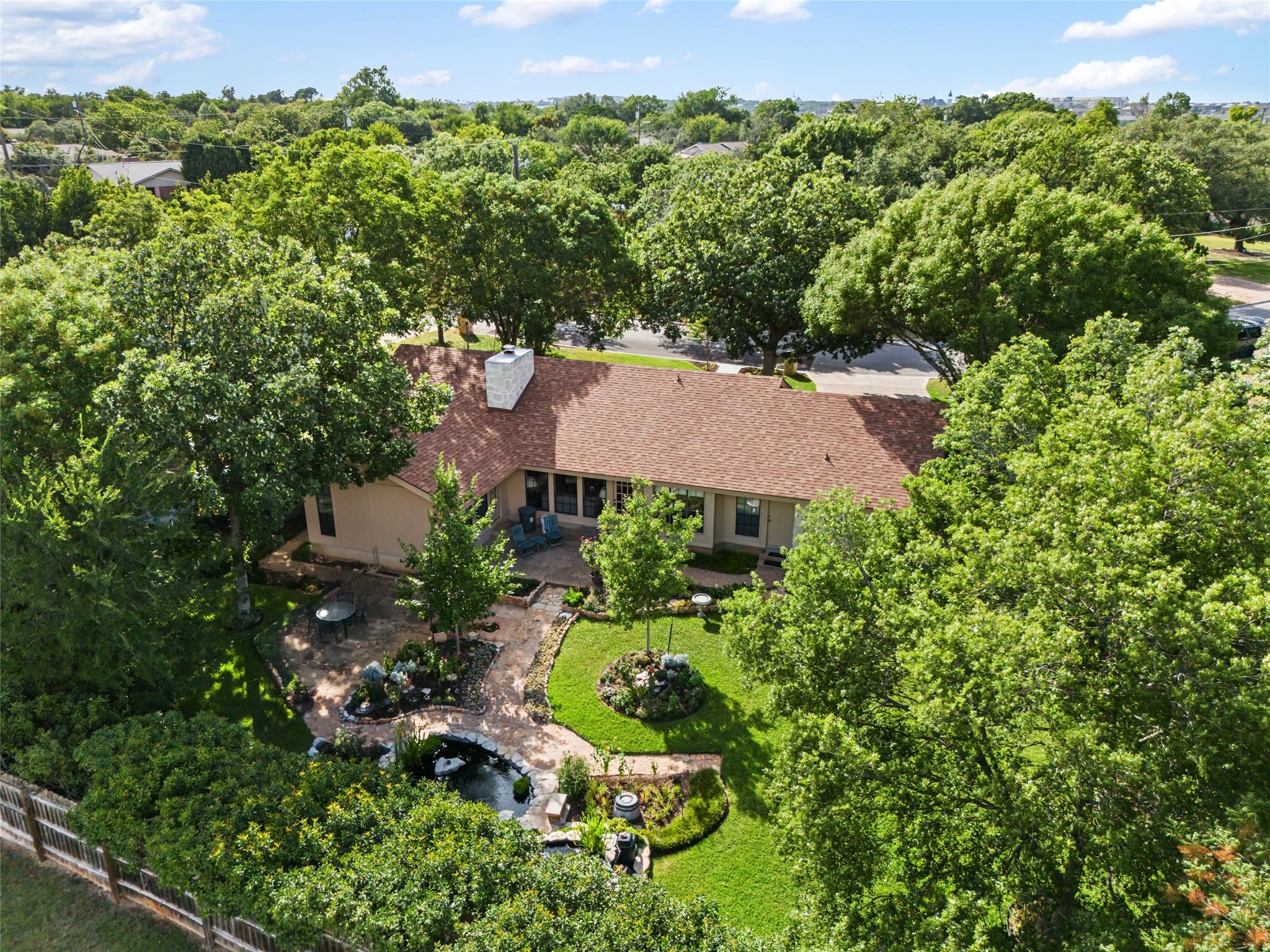 111 Spanish Oak CIR