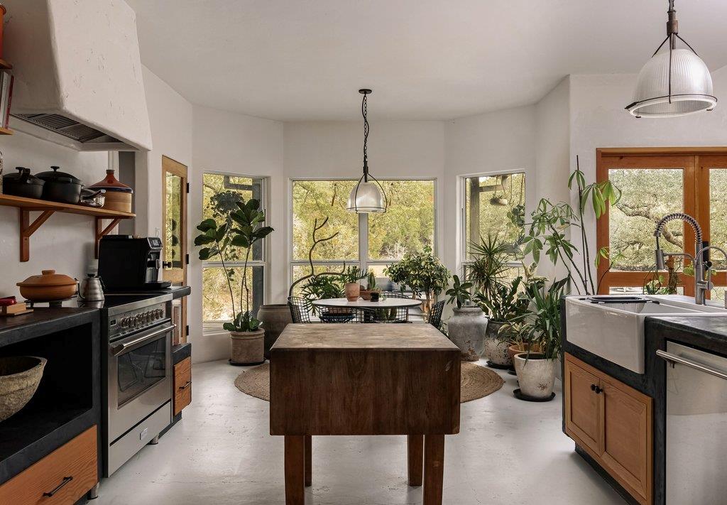 412 Rancho Grande DR