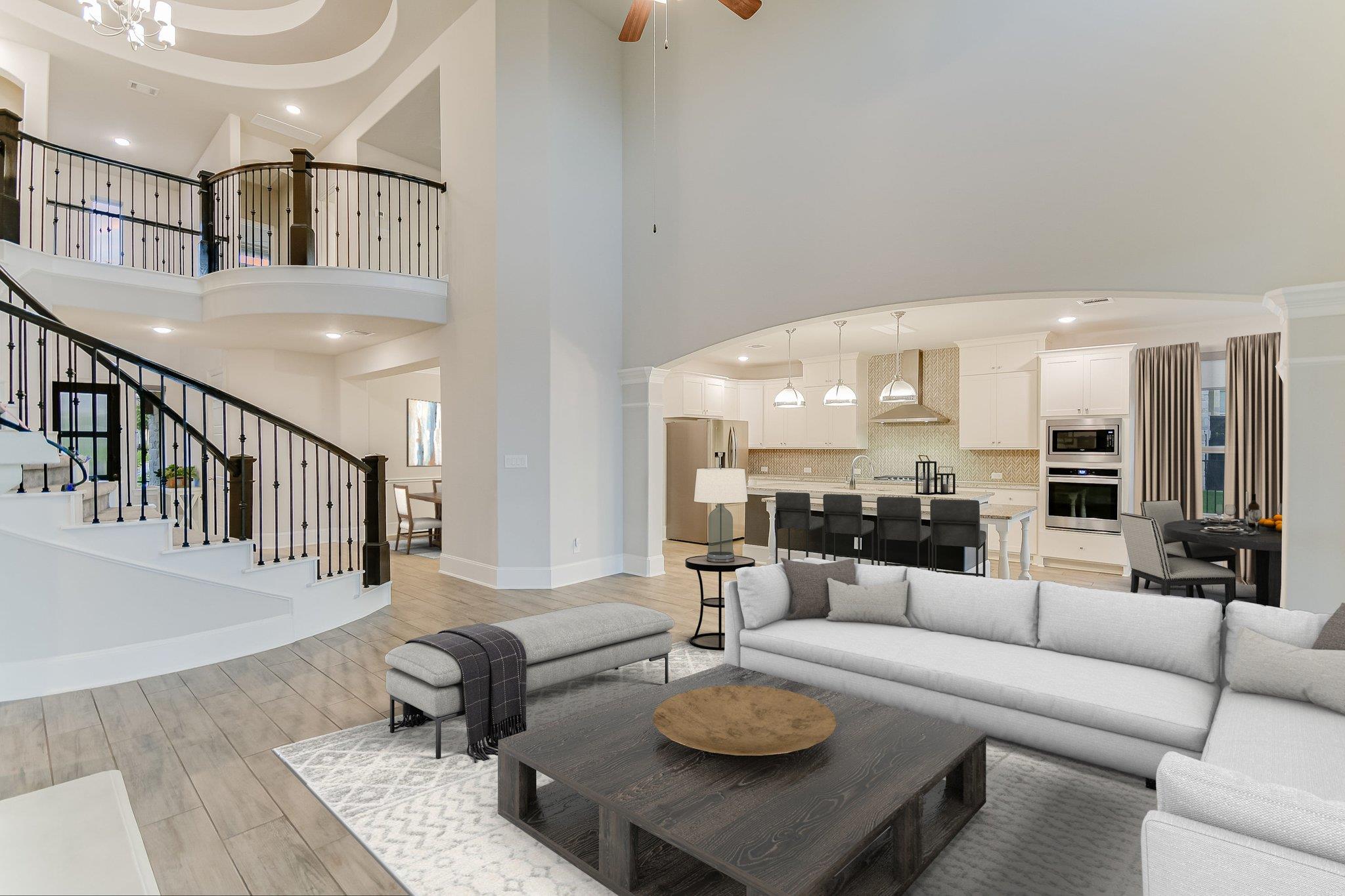 Lakeway, Texas 78738, United States, 4 Bedrooms Bedrooms, ,4 BathroomsBathrooms,Residential,Active,206303