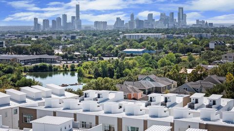 Photo of 3808 Berkman DR, Austin, TX 78723 (MLS # 7081406)