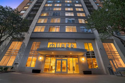 Photo of 54 Rainey ST #1018, Austin, TX 78701 (MLS # 2440461)